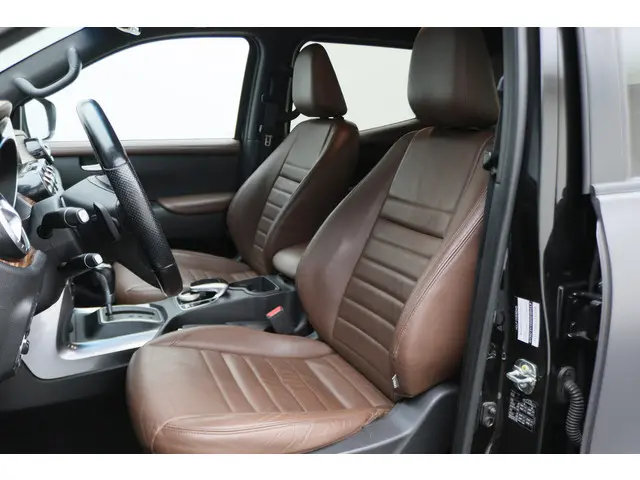 Mercedes-Benz X-Klasse 350 d 4-MATIC Power 2019 Diesel 10