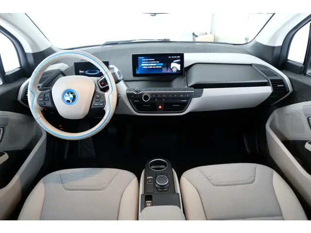 BMW i3 94Ah 33 kWh 2018 Elektrisch 3