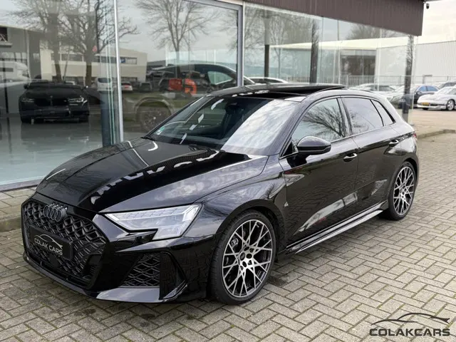 Audi RS3 2.5 TFSI RS 3 quattro 2025 Benzine 14