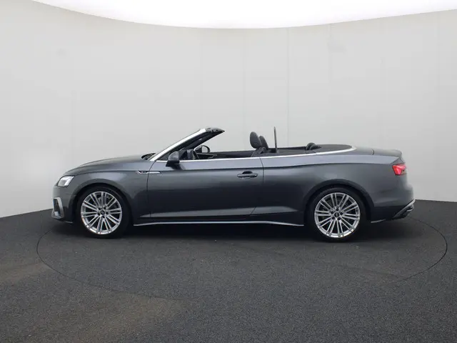 Audi A5 Cabriolet 40 TFSI/190PK S Line 2020 Benzine 32