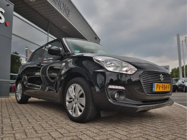 Suzuki Swift 1.2 Select 2017 Benzine
