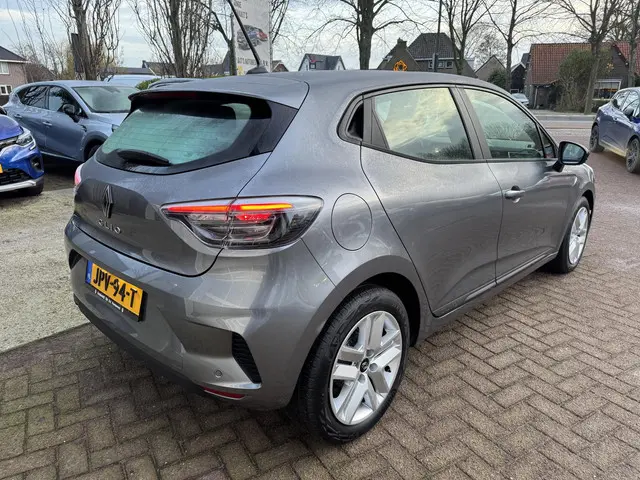 Renault Clio 1.0 TCe 90 GPF evolution 2025!! 2025 Benzine 5