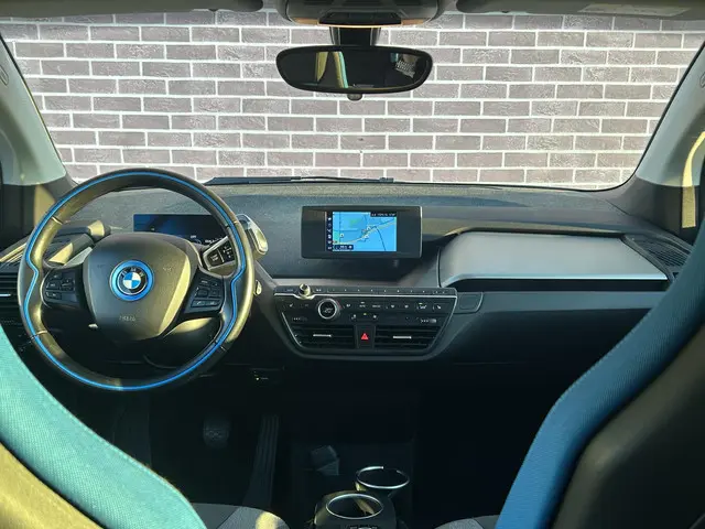 BMW i3 2