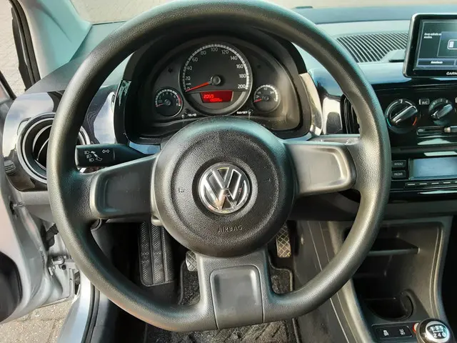 Volkswagen up! 1.0 move up! BlueMotion 2015 Benzine 13