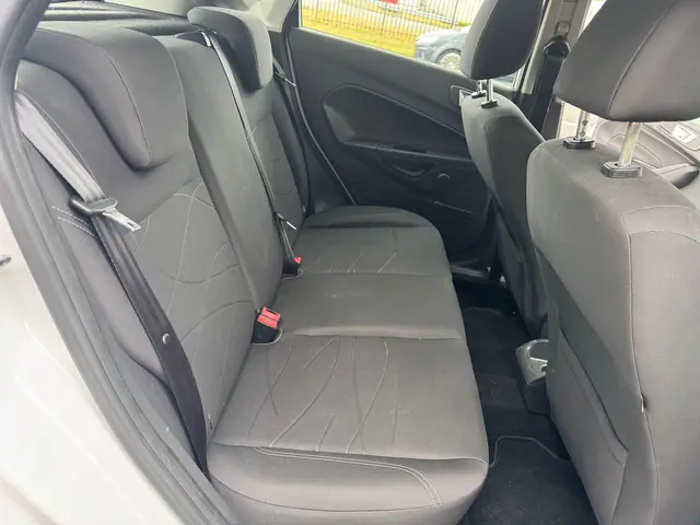 Ford Fiesta 1.0 Style 2016 Benzine 13