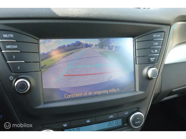 Toyota Avensis 1.6 D-4D-F 2016 BTW AUTO 2016 Diesel 17