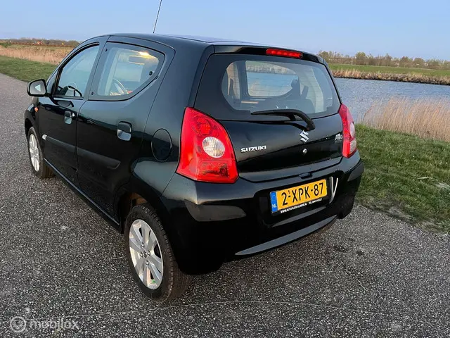 Suzuki Alto 1.0 Comfort VVT (AUTOMAAT) 2014 Benzine 4