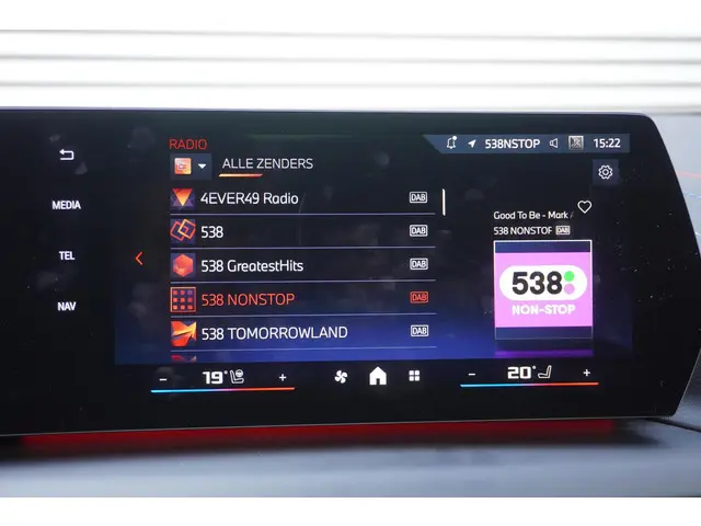 BMW 1 Serie M135 xDrive 2025 Benzine 33