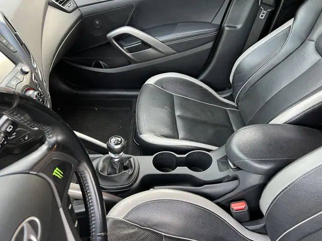 Hyundai Veloster 1.6 T-GDI i-Catcher 2015 Benzine 20