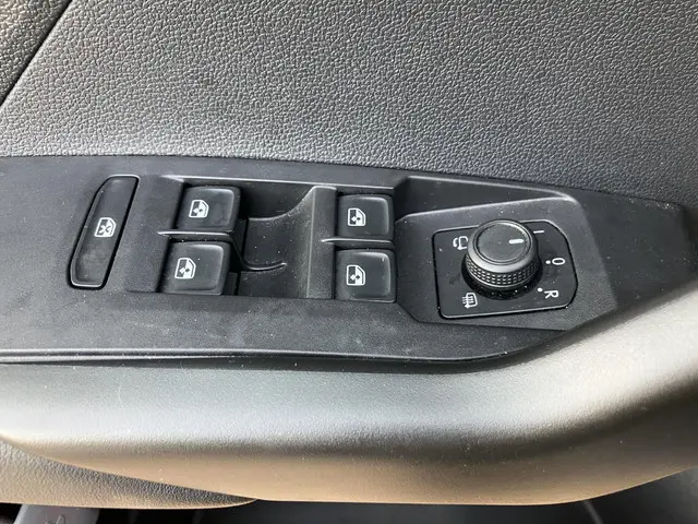 Volkswagen T-Cross 1.0 TSI Life 2022 Benzine 24