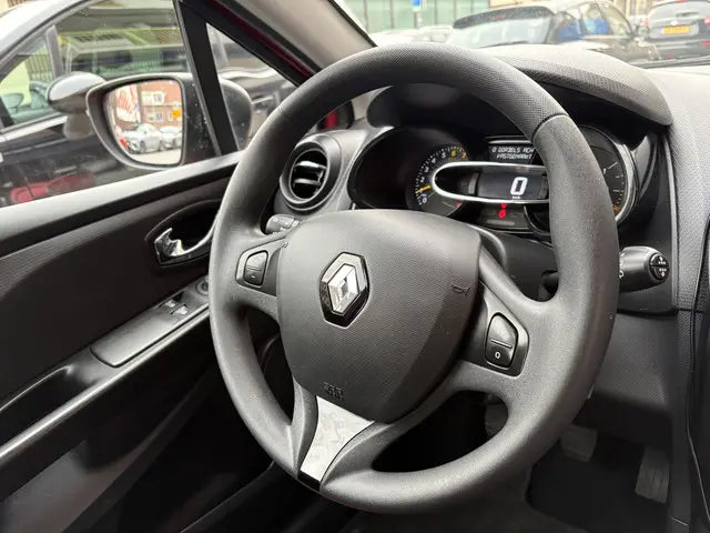 Renault Clio 0.9 TCe Authentique 2014 Benzine 9