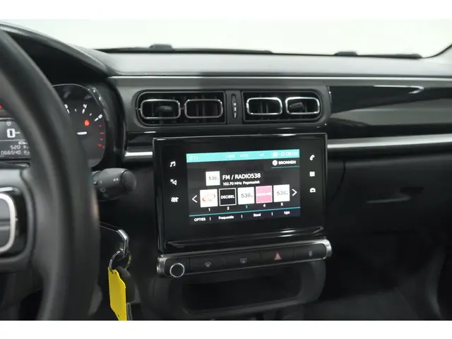 Citroën C3 PureTech 110 S&S Shine 2020 Benzine 52