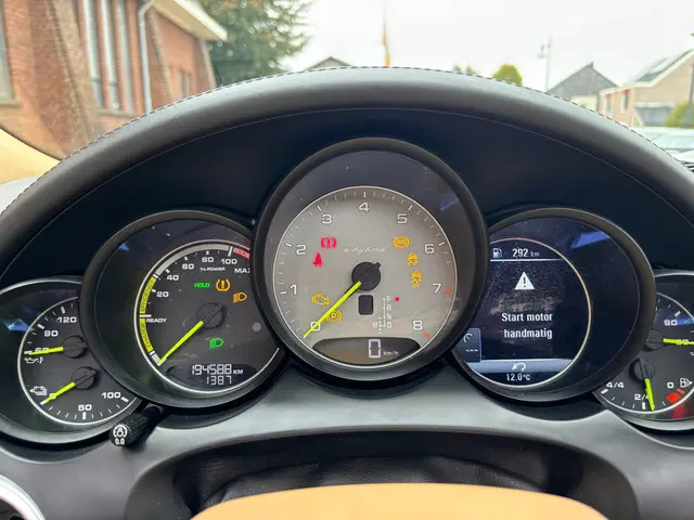 Porsche Cayenne 3.0 S E-Hybrid 2015 Hybride Benzine 11