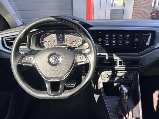 Volkswagen Polo 1.0 TSI Highline IQ Drive 2019 Benzine 12