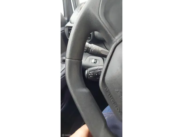 Peugeot Partner bestel 1.5 BlueHDI Premium 2020 Diesel 14