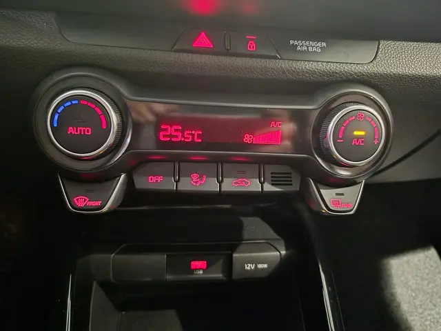 Kia Stonic 1.0 Automaat T-GDI MHEV 2020 Benzine 13