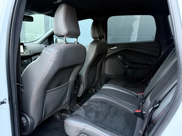 Ford Kuga 1.5 EcoBoost ST Line 2018 Benzine 13