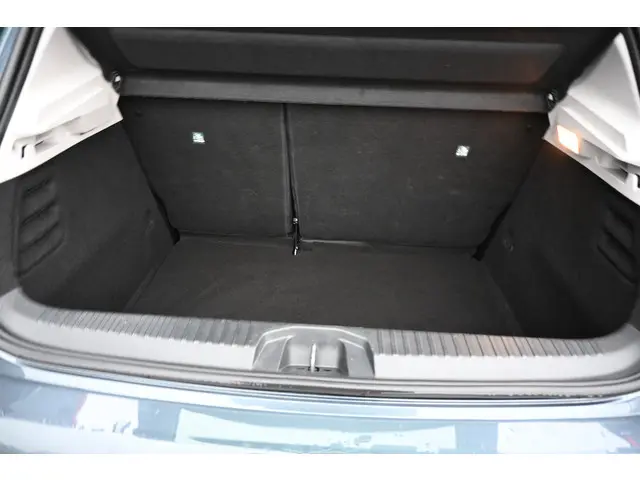 Renault Clio 1.0 TCe Zen 2021 Benzine 40