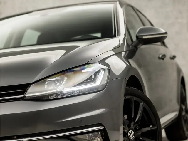 Volkswagen Golf 1.4 TSI Highline R Sport 2017 Benzine 15