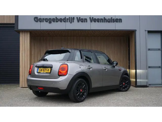 MINI Cooper 1.5 136pk Automaat 5Drs Chili 2018 Benzine 6