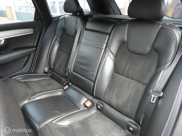 Volvo V90 2.0 T5 R-Design 2017 Benzine 13