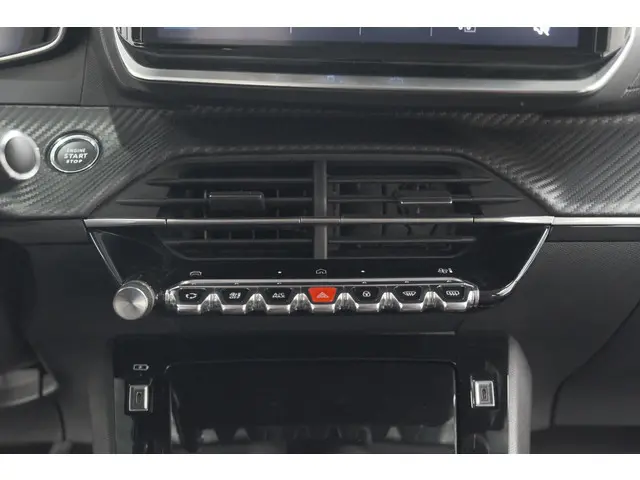 Peugeot 208 PureTech 100 Allure 2024 Benzine 46