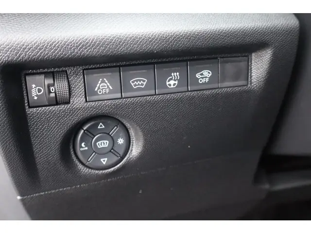 Citroën C4 1.2 Puretech Business Plus 2021 Benzine 17