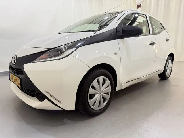 Toyota Aygo HB 1.0 VVT-i Airco NAP 2018 Benzine 3
