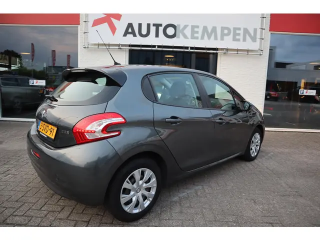 Peugeot 208 1.0 VTi Blue Lease 2013 Benzine 5