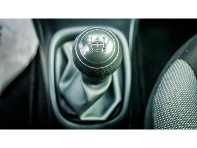 Toyota Aygo 1.0 VVT-i x-now 2016 Benzine 33