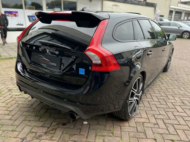 Volvo V60 2.0 T6 AWD Polestar UNIEK! 1/1500 2018 Benzine 9