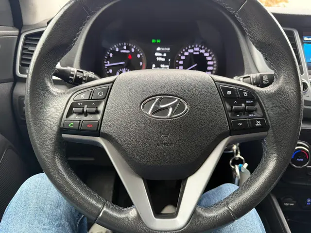 Hyundai Tucson 1.6 GDi Comfort 2015 Benzine 9