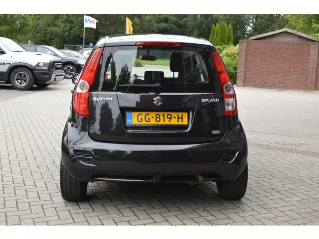 Suzuki Splash 1.0 VVT Comfort EASSS 2015 Benzine 5