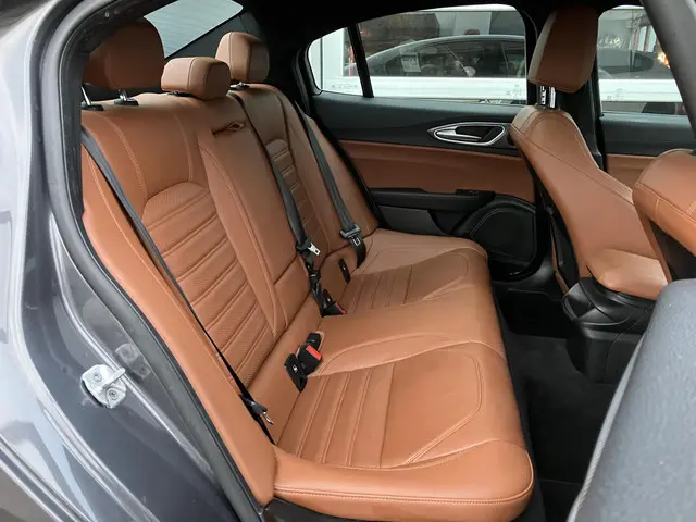 Alfa Romeo Giulia 2.0T Super 2020 Benzine 21