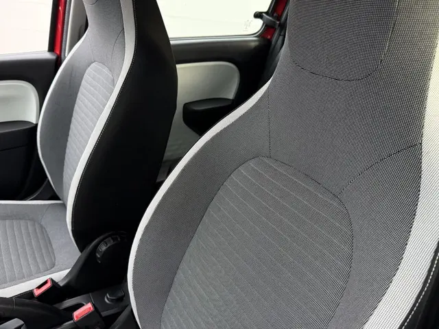 Renault Twingo 1.0 SCe Collection 2018 Benzine 24