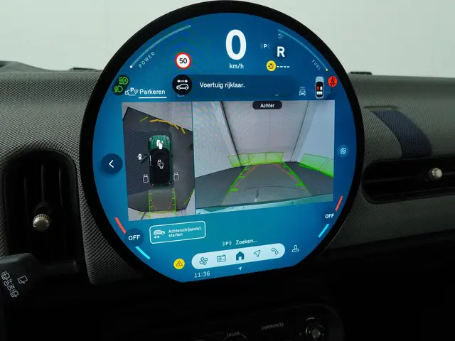 MINI 5-Deurs C 2025 Benzine 17