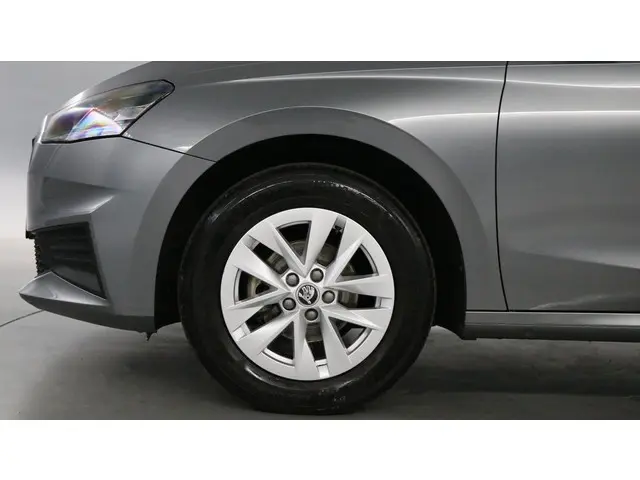 Škoda Fabia 1.0 TSI 95pk Ambition 2022 Benzine 11