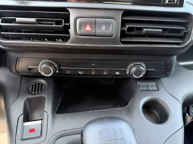 Citroën Berlingo 1.5 BlueHDI 102PK EURO6 2022 Diesel 29