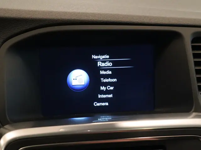 Volvo V60 1.5 T3 Ocean Race 2016 Benzine 28