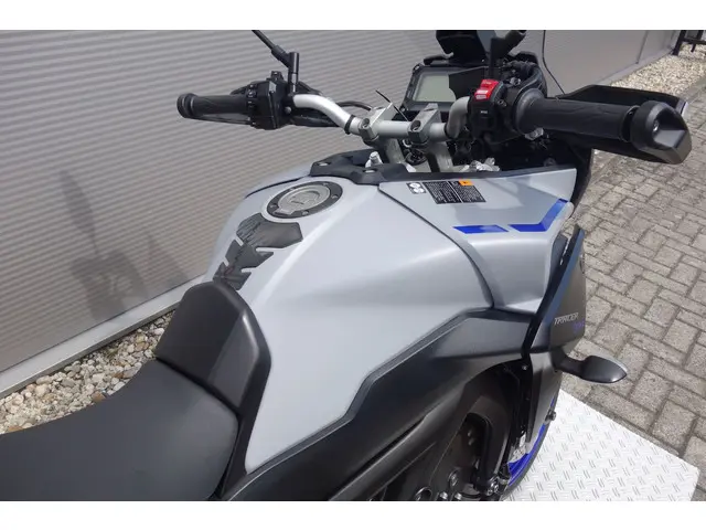 Yamaha TRACER 900 ABS 2018 Benzine 13