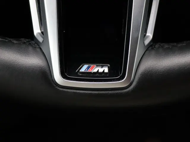 BMW X1 xDrive30e 2023 Hybride Benzine 15