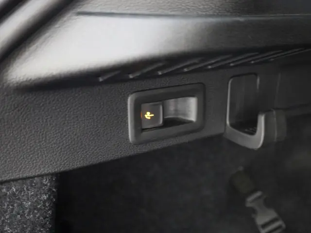 Škoda Kamiq 1.0TSI/110PK Business Edition 2021 Benzine 27