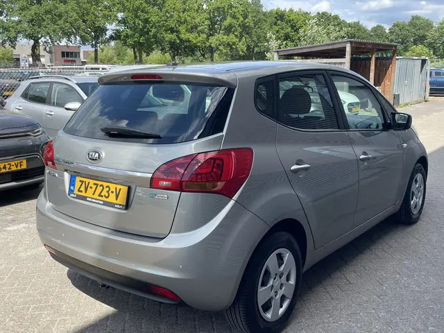 Kia Venga 1.4 CVVT DynamicLine 2016 Benzine 4