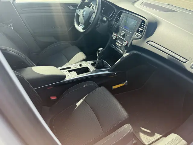 Renault Mégane Estate 1.5 dCi Eco2 Zen 2018 Diesel 16