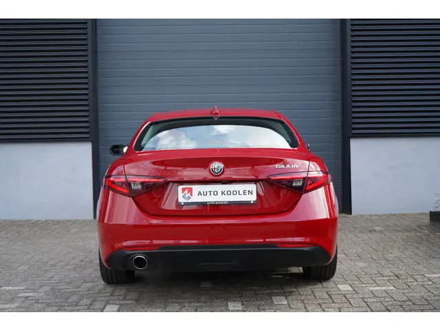 Alfa Romeo Giulia 2.0T Super 2018 Benzine 5