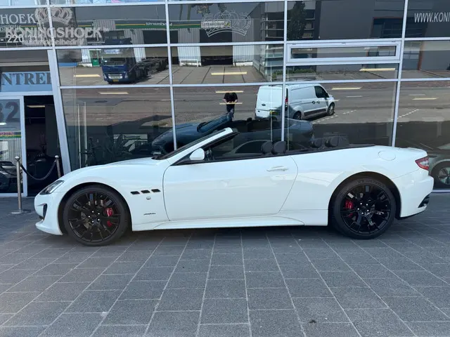 Maserati GranCabrio 4.7 Sport 2014 Benzine 14