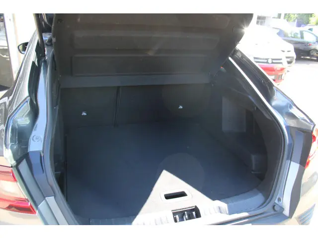 Renault Arkana 1.3 TCe 140 R.S. Line 2022 Benzine 23