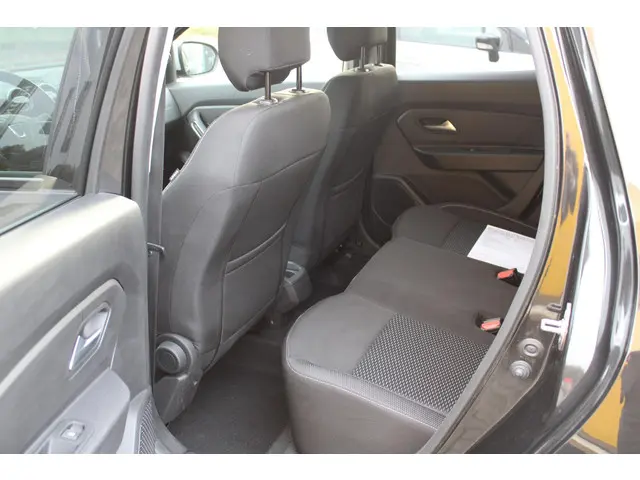 Dacia Duster TCe 100 Bi-Fuel Comfort 2021 Benzine 6