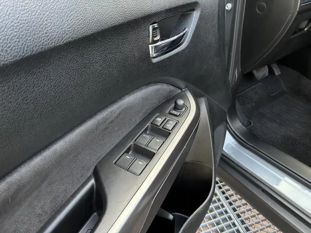 Suzuki Vitara 1.5 Hybrid Style 2023 Hybride Benzine 26
