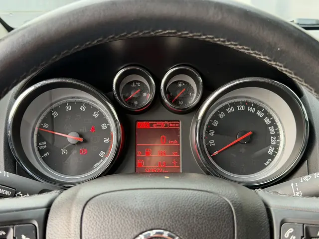 Opel Astra 1.6 Turbo Cosmo 2014 Benzine 27